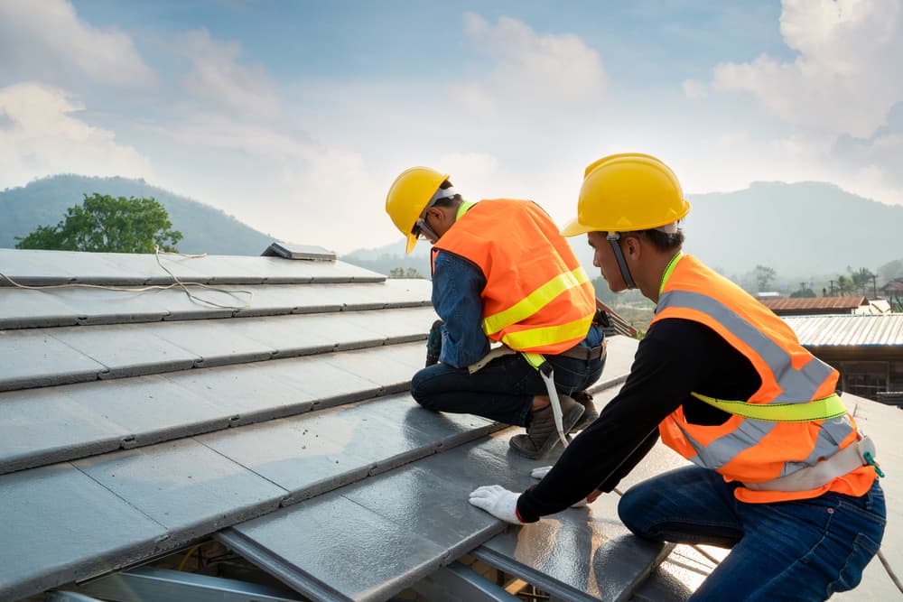 roof repair in Castaic CA